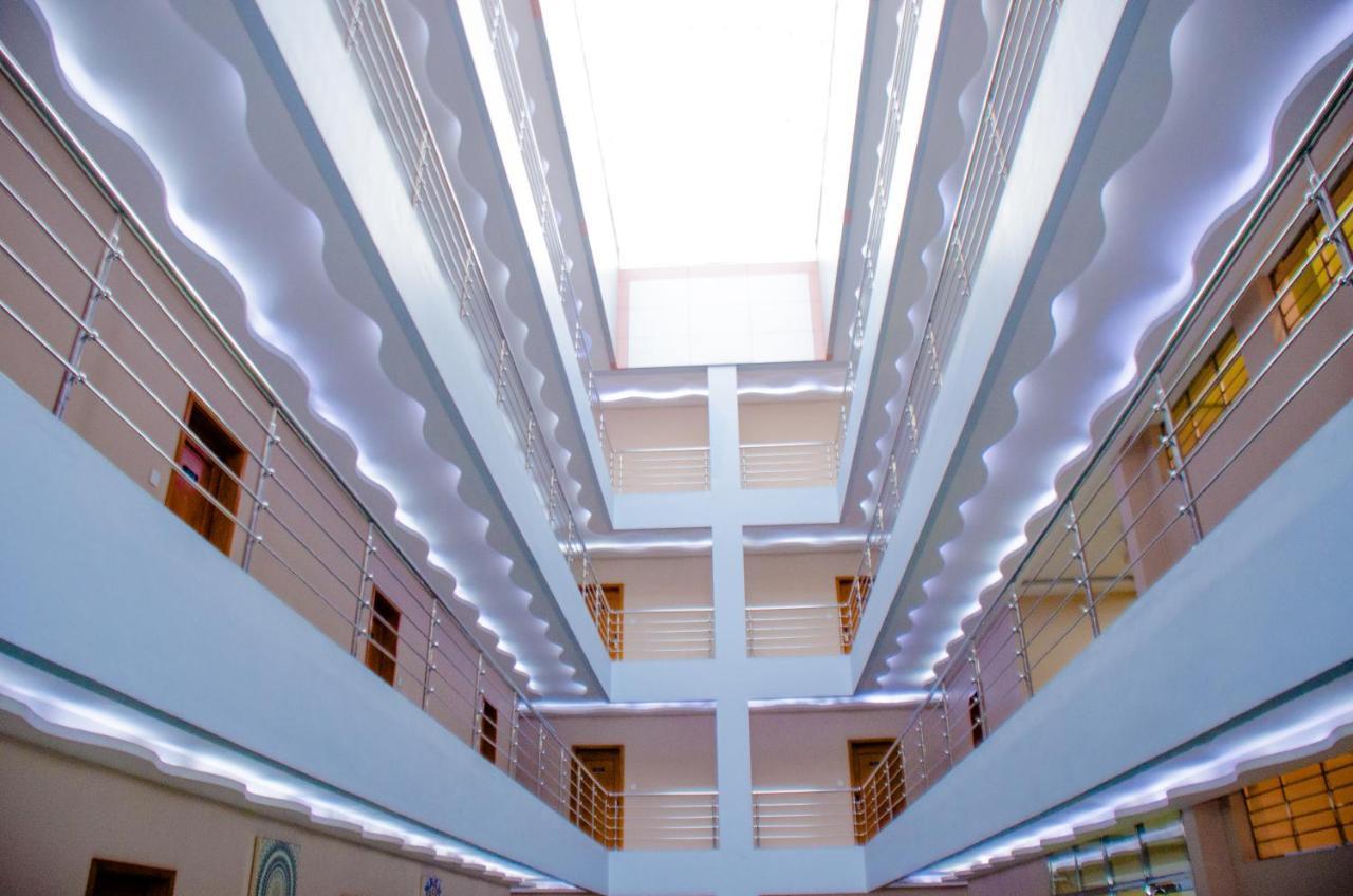 Hotel Platinum 킨샤사 외부 사진