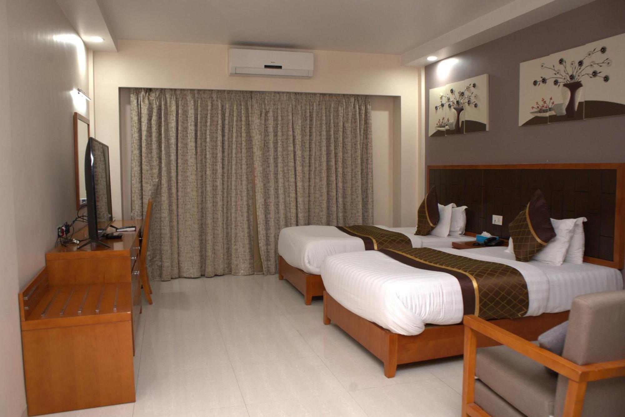 Hotel Platinum 킨샤사 외부 사진